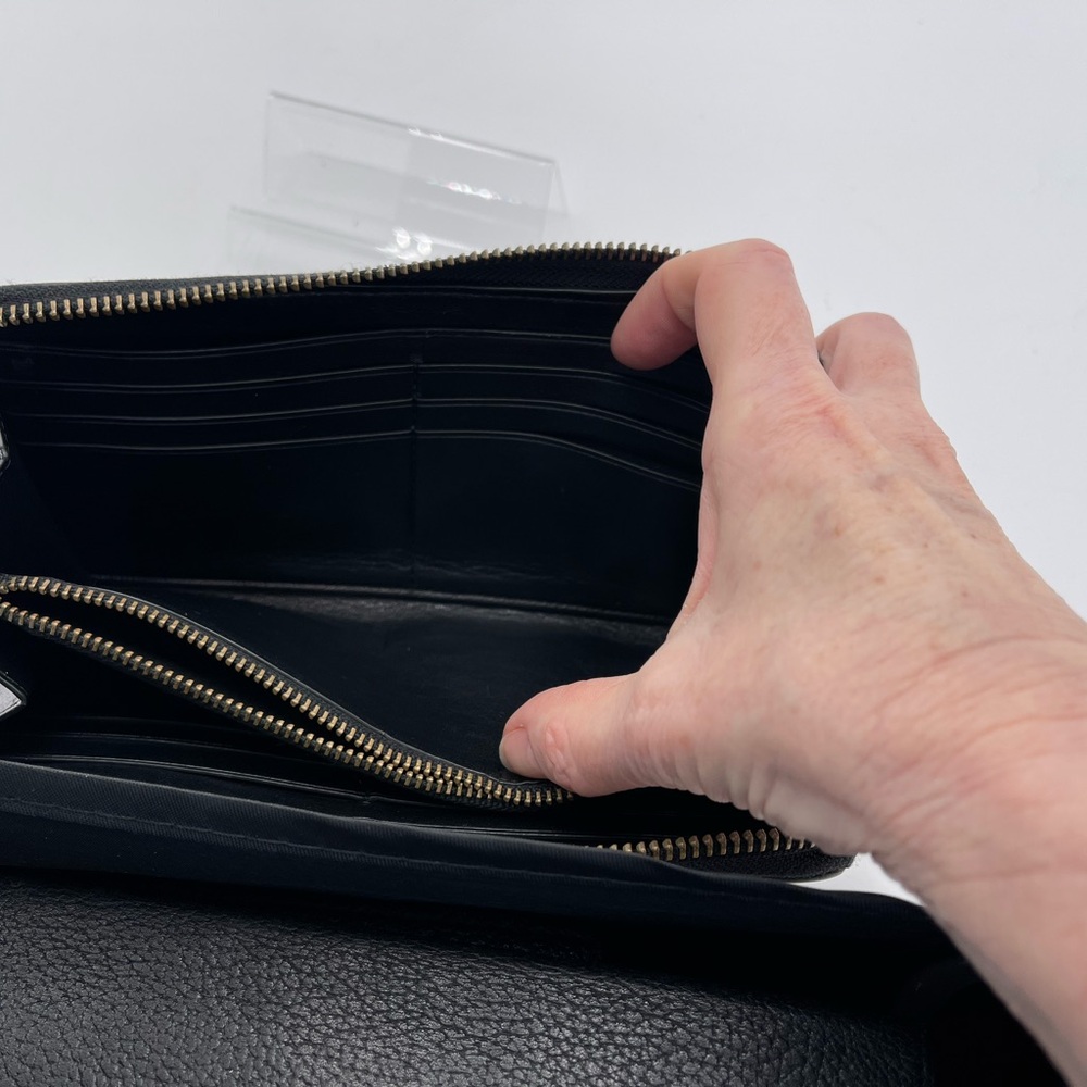 Coach Black and Blue Leather Wallet with Modern Stripes - Picture 5 of 5